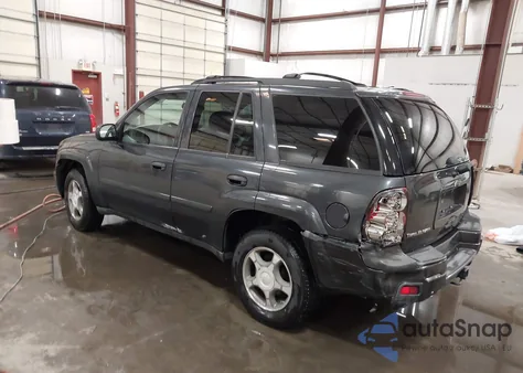 2007 Chevrolet Trailblazer Ls z USA, uszkodzony, nr VIN 1GNDT13S172181501